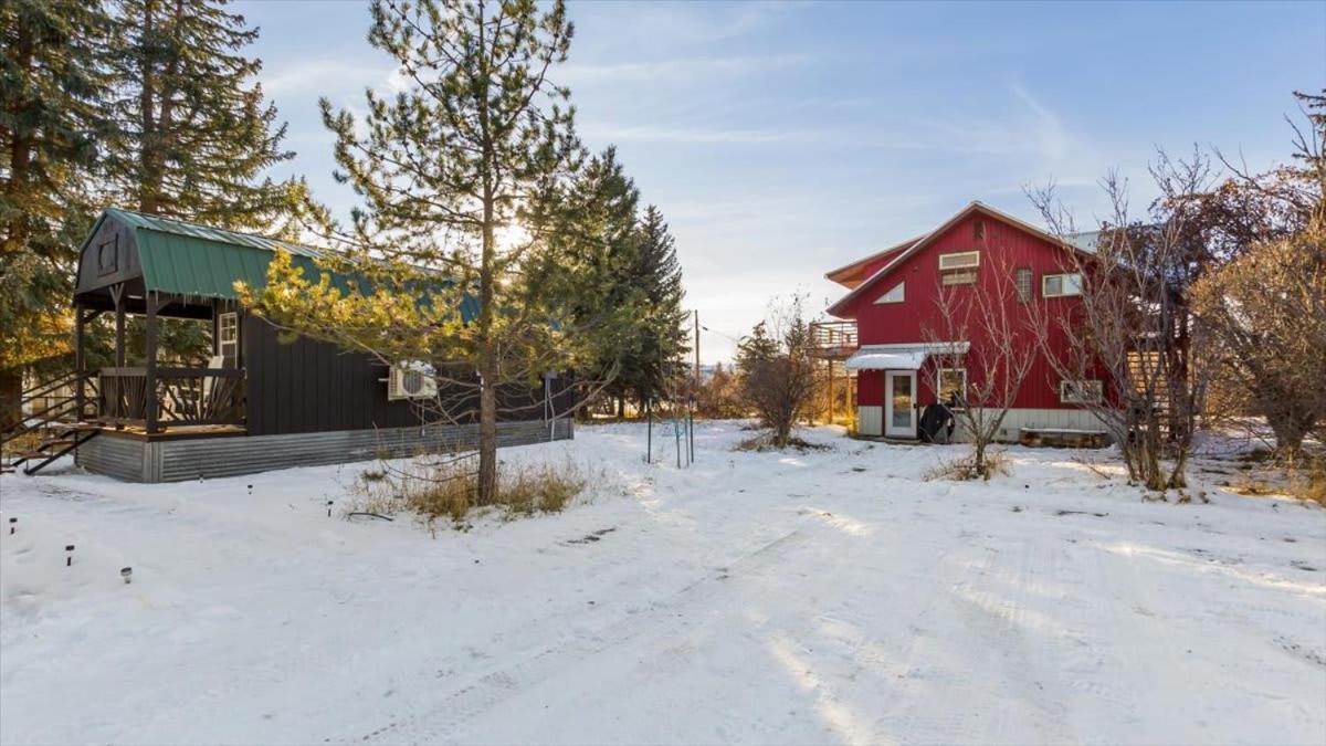 The Huckleberry A Teton Tiny Home ドリッグス エクステリア 写真
